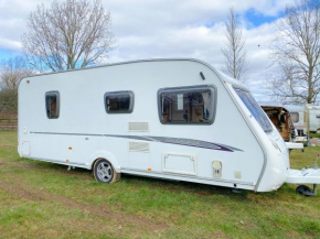 StayZo 11- Charisma 4B - Accommodation in Buckinghamshire for HS2 contractors and Leisure